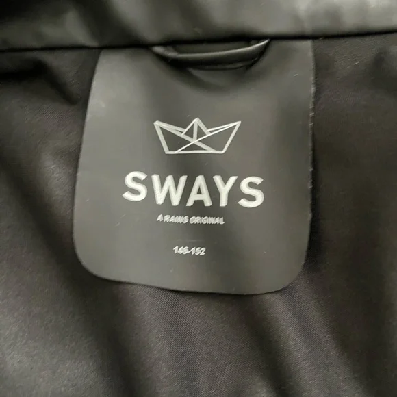 Waterproof rain jacket - Picture 6 of 6